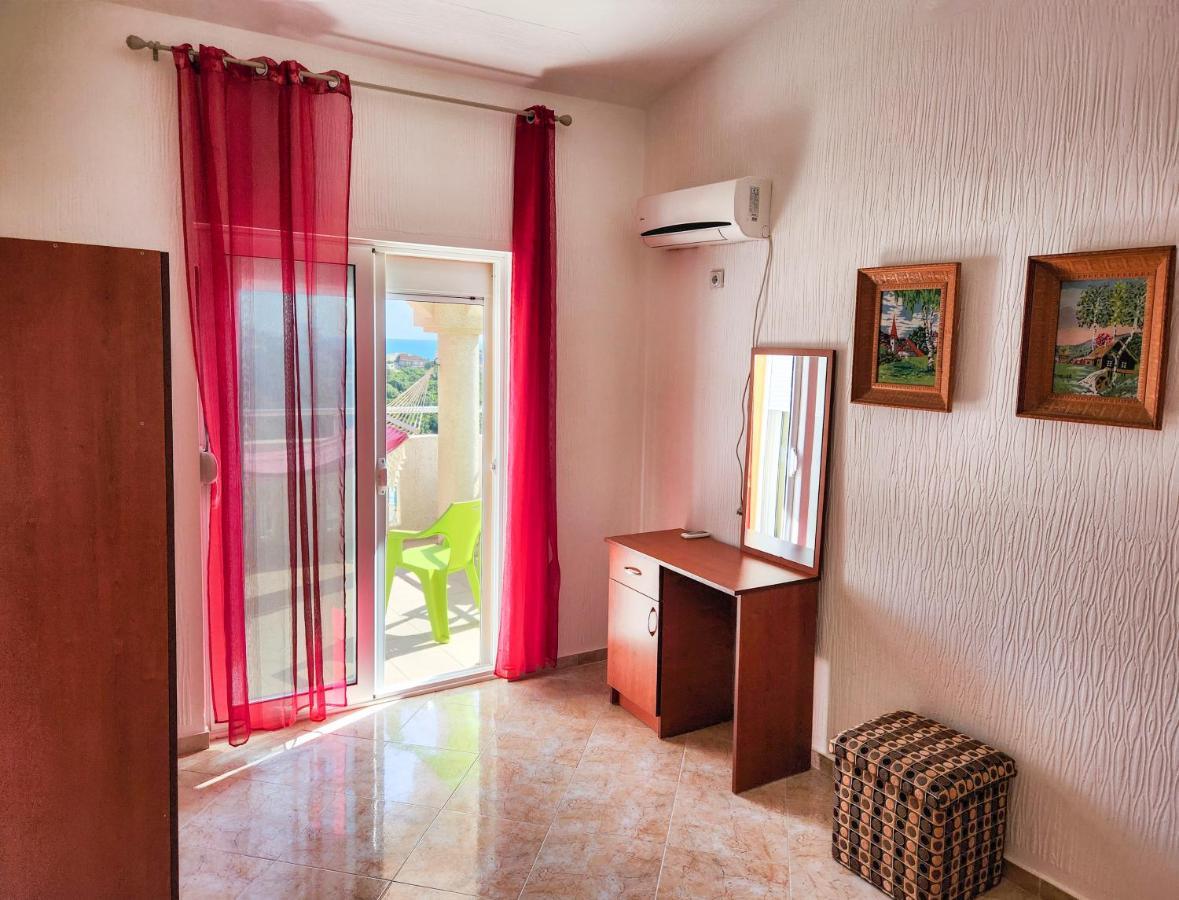 Villa Blanca Утеха Екстериор снимка