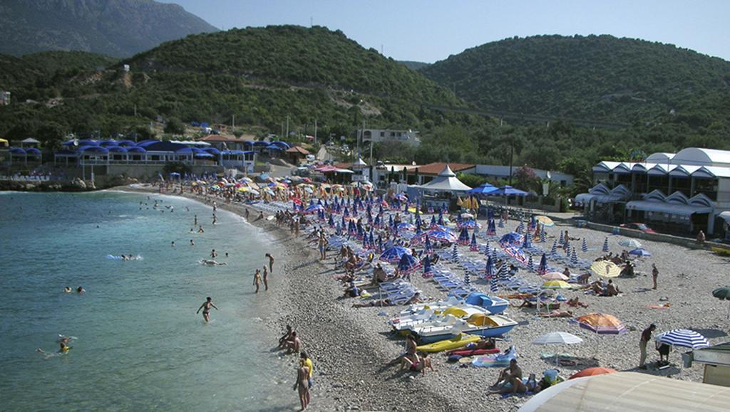 Villa Blanca Утеха Екстериор снимка